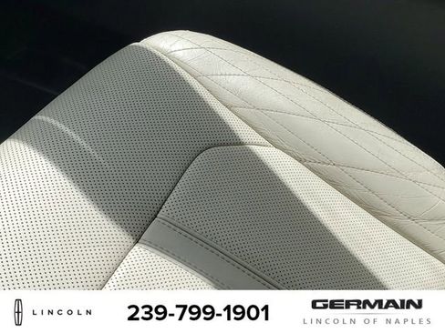 Used 2019 Ford Expedition Platinum image 31