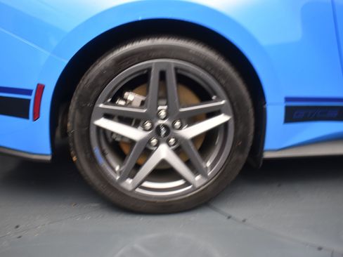 Used 2024 Ford Mustang GT Premium image 9