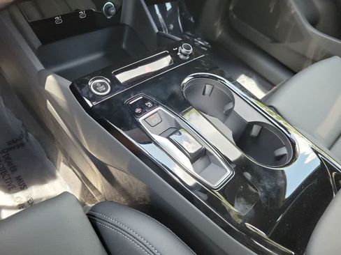 New 2027 Audi Q6 e-tron Premium Plus AWD/4WD image 17