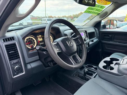 Used 2016 RAM 2500 Tradesman w/ Chrome Appearance Group AWD/4WD image 19