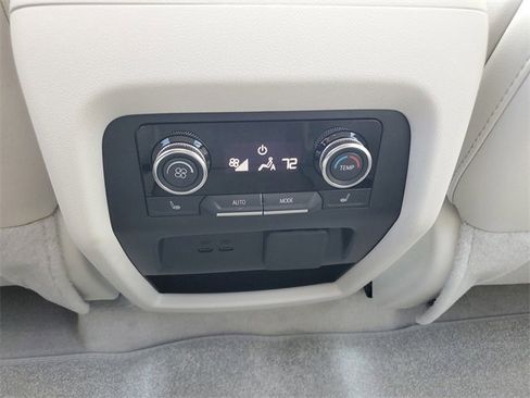 New 2026 Buick Enclave Avenir w/ Super Cruise Package image 25