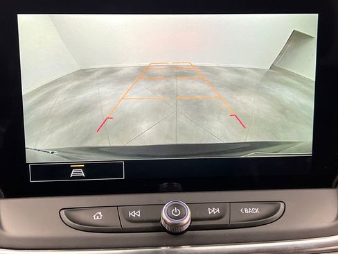 Used 2025 Chevrolet Blazer LT image 57