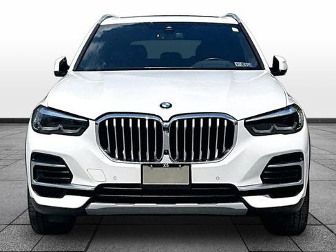 Used 2023 BMW X5 xDrive40i w/ Premium Package AWD/4WD image 2