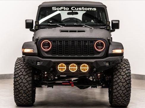 Used 2026 Jeep Wrangler Unlimited Sport image 4