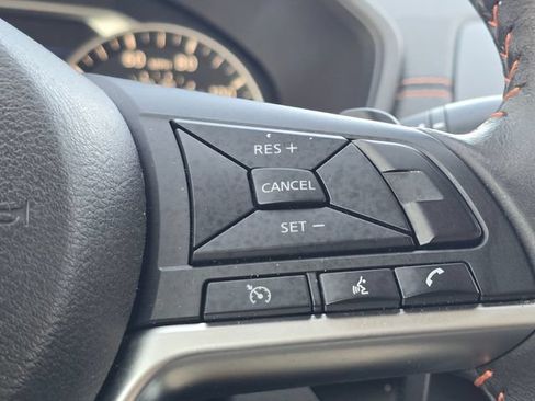 Used 2022 Nissan Altima 2.5 SR FWD image 16