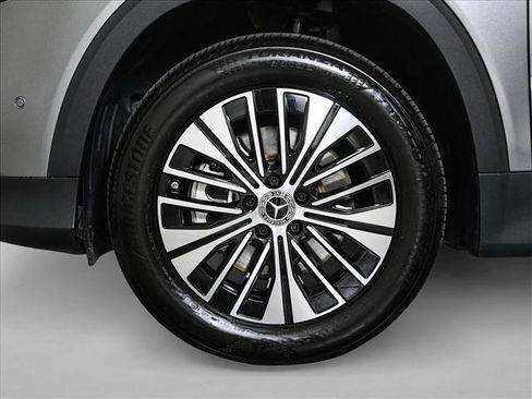Certified 2025 Mercedes-Benz EQB 300 4MATIC w/ Driver Assistance Package image 25