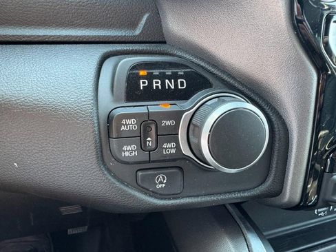 Used 2025 RAM 1500 Big Horn AWD/4WD image 19