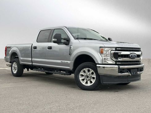 Used 2022 Ford F250 XLT image 1