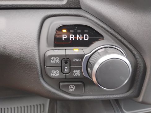 New 2026 RAM 1500 Big Horn AWD/4WD image 33