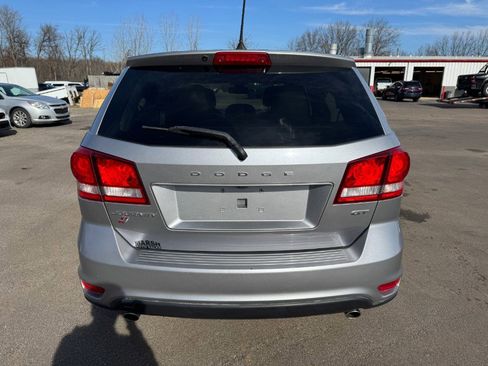 Used 2019 Dodge Journey GT image 4