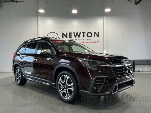 Used 2023 Subaru Ascent Touring image 48