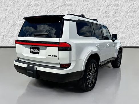New 2026 Lexus GX 550 image 3