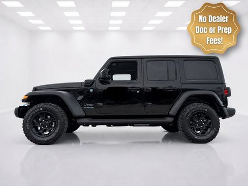 Used 2023 Jeep Wrangler Unlimited w/ Sun & Screen Package AWD/4WD image 2