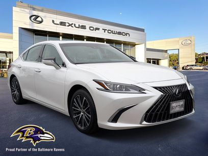 Certified 2025 Lexus ES 300h w/ Premium Package