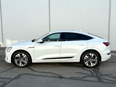 Used 2020 Audi e-tron Premium Plus image 5