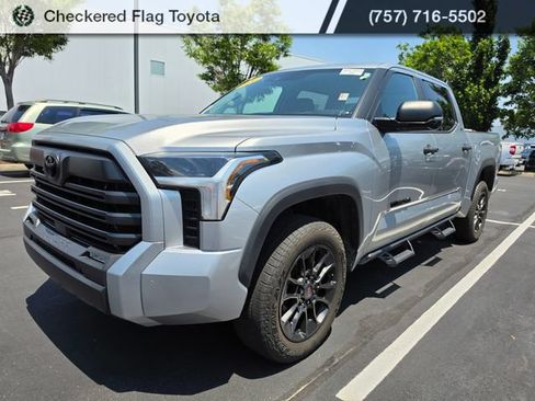 Used 2024 Toyota Tundra SR5 w/ SR5 Convenience Package AWD/4WD image 1