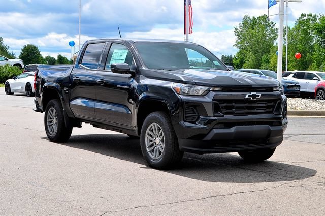 New 2026 Chevrolet Colorado LT w/ Advanced Trailering Package AWD/4WD image 1