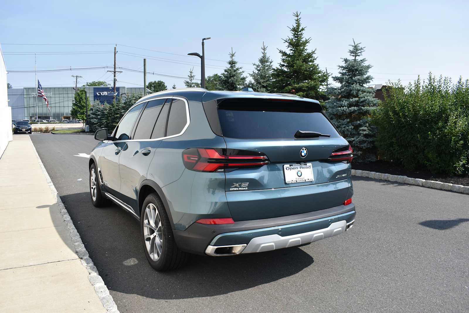 Used 2026 BMW X5 xDrive40i AWD/4WD image 7