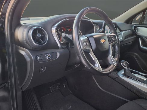 Used 2020 Chevrolet Blazer LT image 11