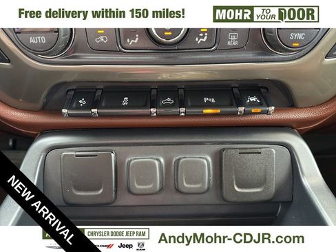 Used 2017 Chevrolet Silverado 1500 High Country image 18