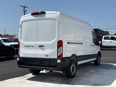 New 2026 Ford Transit 250 148 Medium Roof w/ Load Area Protection Package RWD image 3