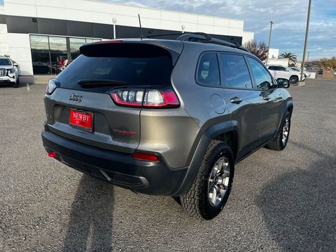 Used 2020 Jeep Cherokee Trailhawk w/ Cold Weather Group image 5