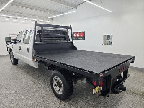 Used 2010 Ford F250 XL AWD/4WD image 5
