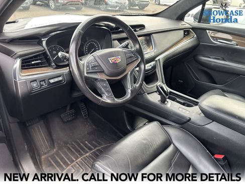 Used 2019 Cadillac XT5 Platinum image 8