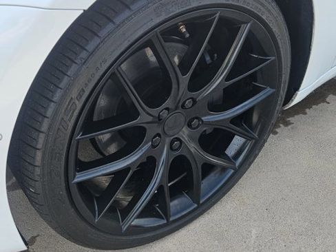 Used 2022 Tesla Model 3 Long Range image 9