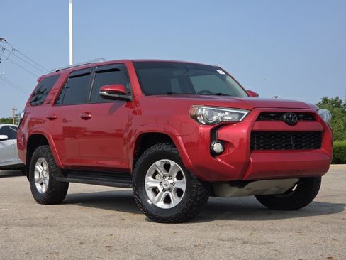 Used 2014 Toyota 4Runner SR5 Premium AWD/4WD image 2