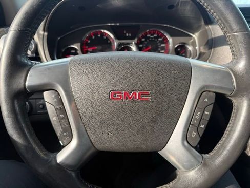 Used 2013 GMC Acadia SLE image 15