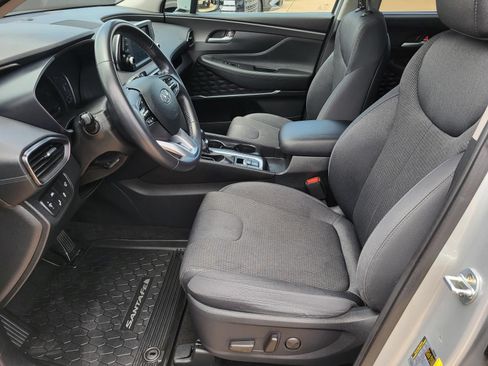 Used 2019 Hyundai Santa Fe SEL FWD image 17
