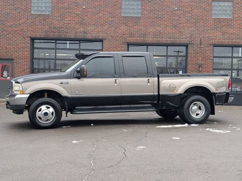Used 2004 Ford F350 Lariat AWD/4WD image 5