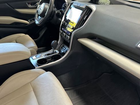Used 2022 Subaru Ascent Limited w/ Technology Package image 17