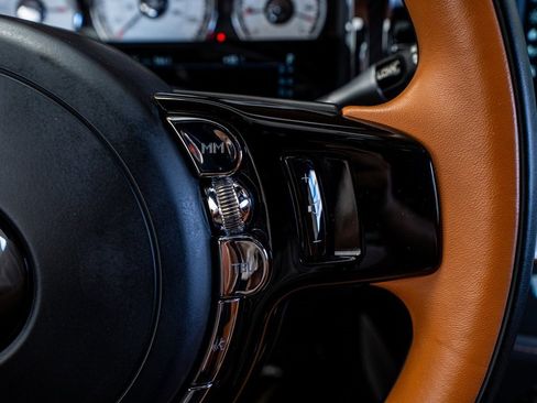 Used 2018 Rolls-Royce Wraith image 44