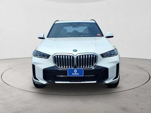 Used 2024 BMW X5 xDrive50e w/ M Sport Package AWD/4WD image 2
