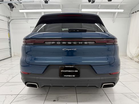 New 2026 Porsche Cayenne E-Hybrid image 13