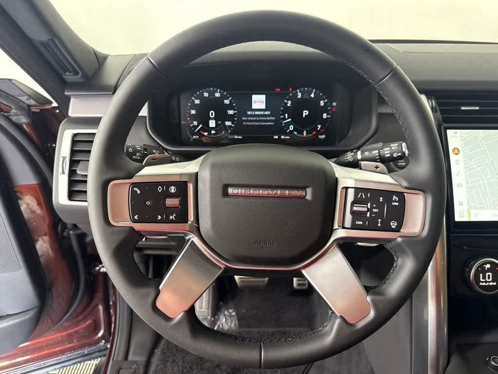 New 2026 Land Rover Discovery Limited Edition AWD/4WD image 44