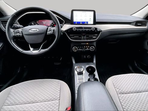 Used 2021 Ford Escape SE w/ SE Sport Appearance Package FWD image 16