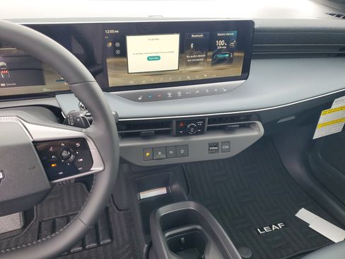 New 2026 Nissan Leaf SV+ image 14