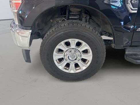 Used 2020 Ford F250 XL w/ STX Appearance Package AWD/4WD image 6