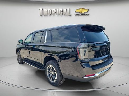 New 2026 Chevrolet Suburban LT w/ Comfort Package RWD image 3