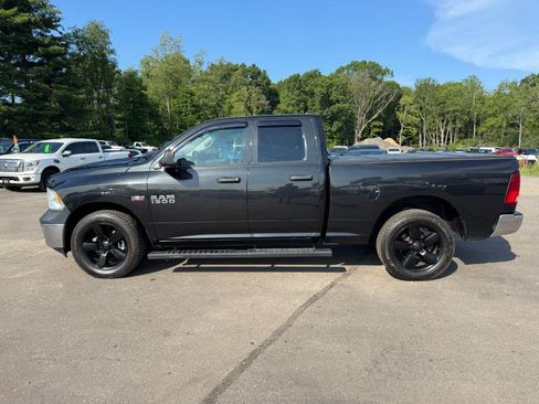 Used 2015 RAM 1500 ST w/ SXT Appearance Group AWD/4WD image 2