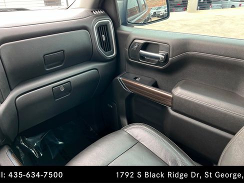 Used 2020 Chevrolet Silverado 1500 LT Trail Boss image 10