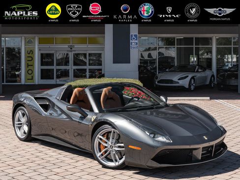 Used 2018 Ferrari 488 Spider RWD image 1