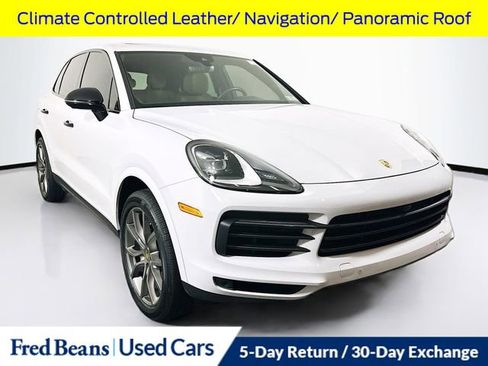 Used 2023 Porsche Cayenne Platinum Edition image 1