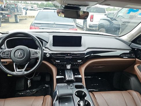 Used 2024 Acura MDX SH-AWD w/ Advance Package image 12