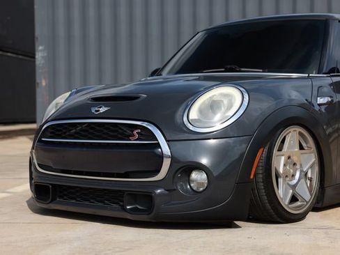 Used 2015 MINI Cooper S FWD image 29