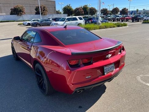 Used 2013 Chevrolet Camaro SS w/ SS Performance Package RWD image 4