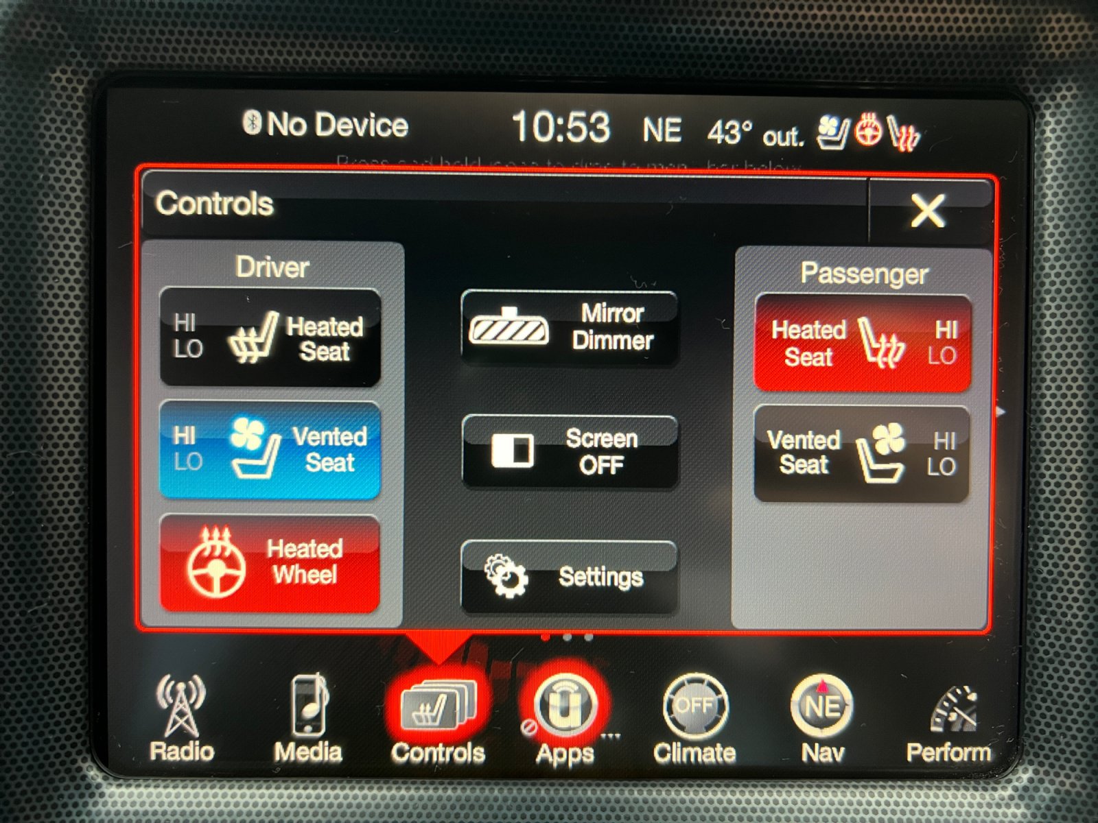 Used 2015 Dodge Challenger R/T Plus RWD image 26